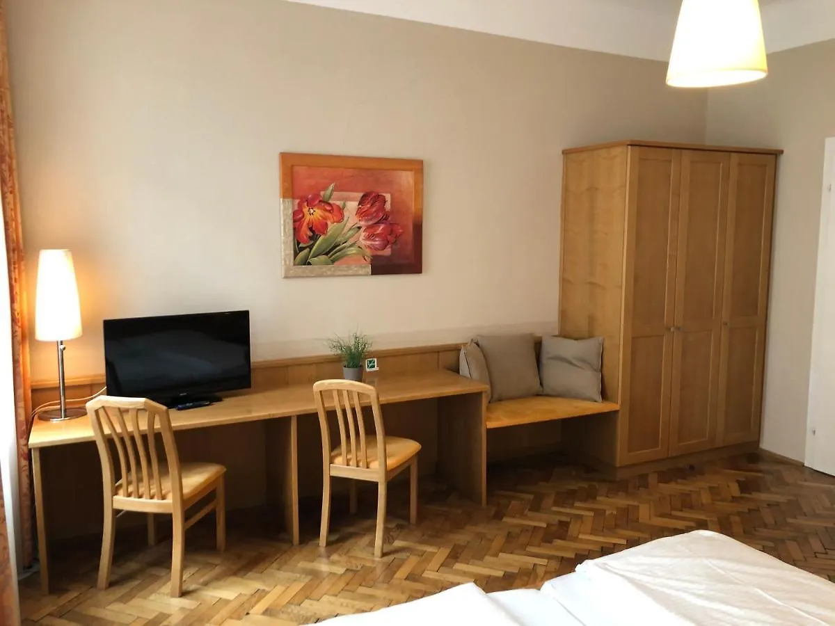 Gasthof Schwabl Wirt Vienna Hotel