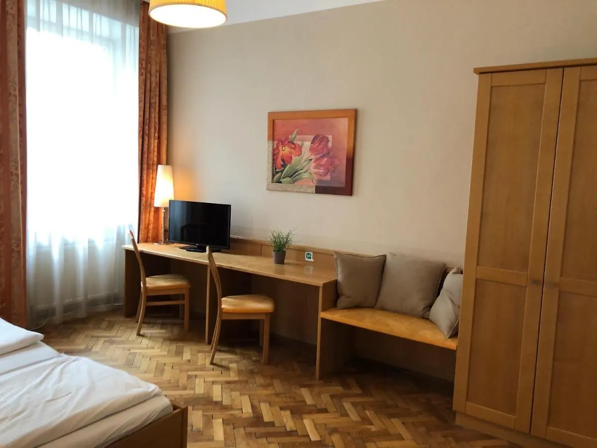 Gasthof Schwabl Wirt Vienna 3*,  Austria